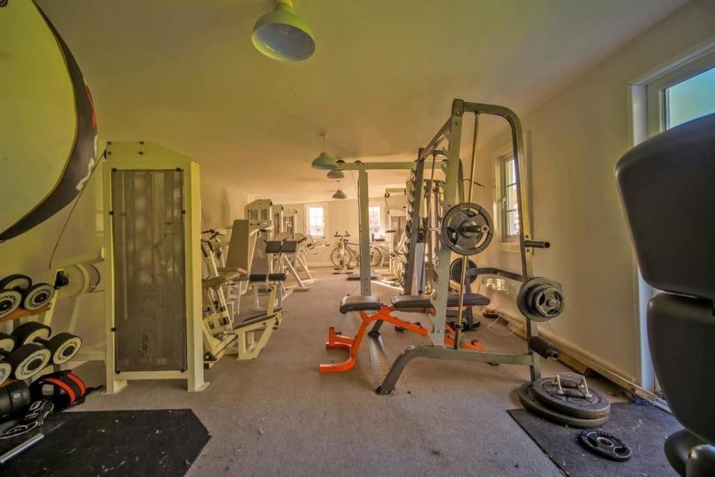 Дом отдыха -- Huge -- 5-bedroom & Private Gym By Tailored *